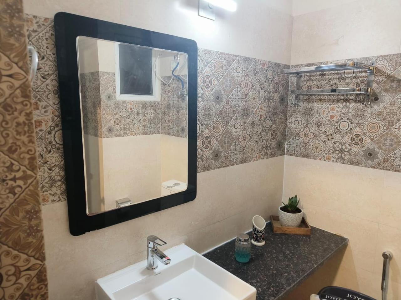 Risal Home Stays نويدا الكبرى المظهر الخارجي الصورة